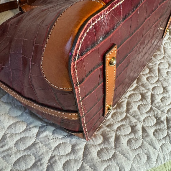 EUC-DOONEY & BOURKE RED CROCO SATCHEL WITH SHOULDER STRAP - Picture 6 of 15